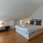 Loft Martires Da Liberdade By Hosts شقة *